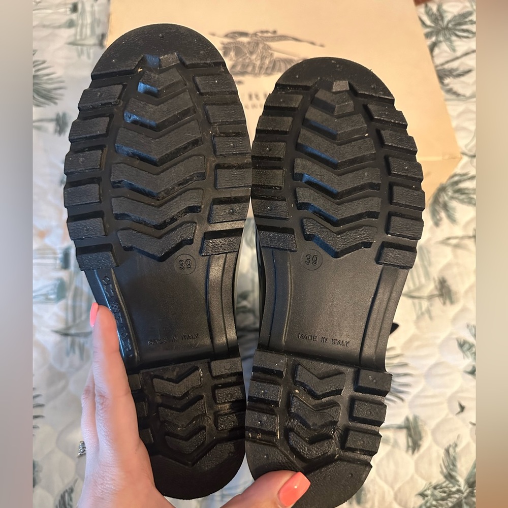 Burberry Kenyon Nova Rainboots - Picture 3 of 10